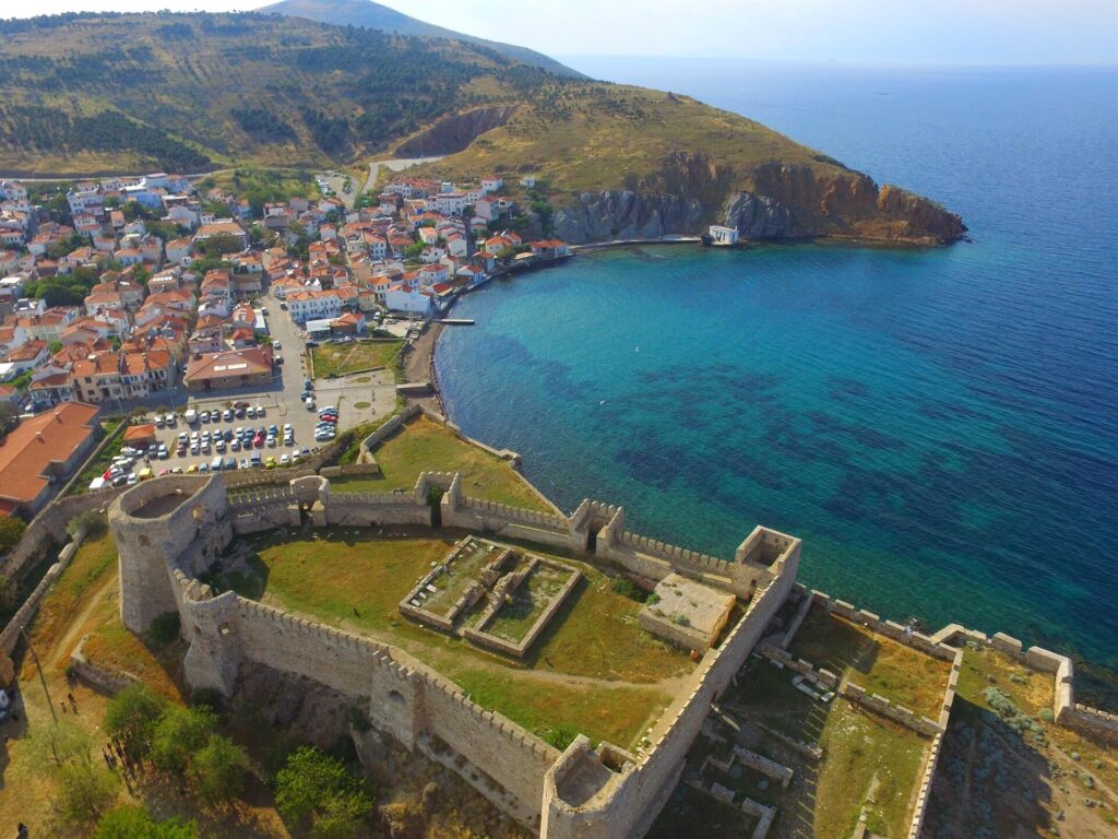 Bozcaada Kalesi - Bozcaada Gezi Rehberi